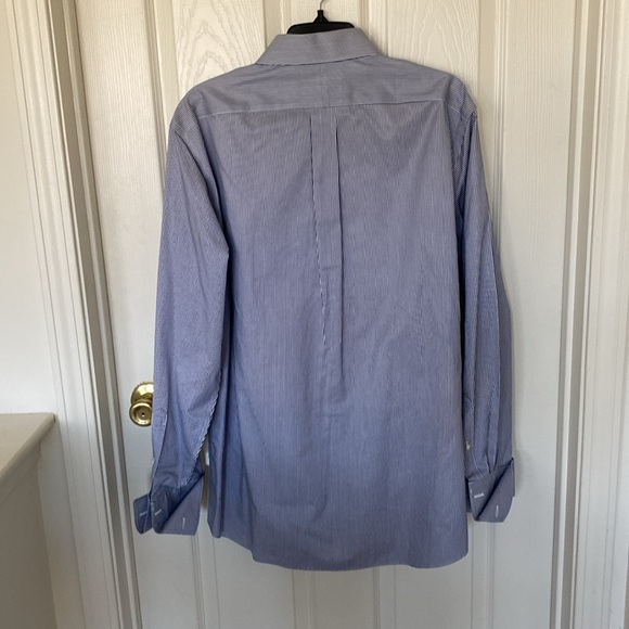 “Cremieux” 👔 dress shirt/ navy blue, white; size 16.5 (35); NWT - Picture 2 of 4